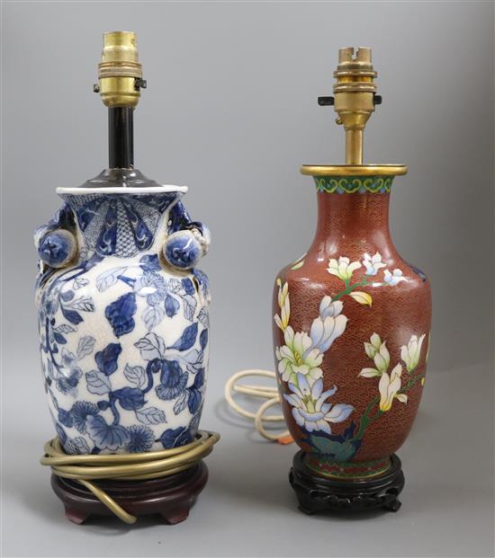 Two Chinese lamps on stands